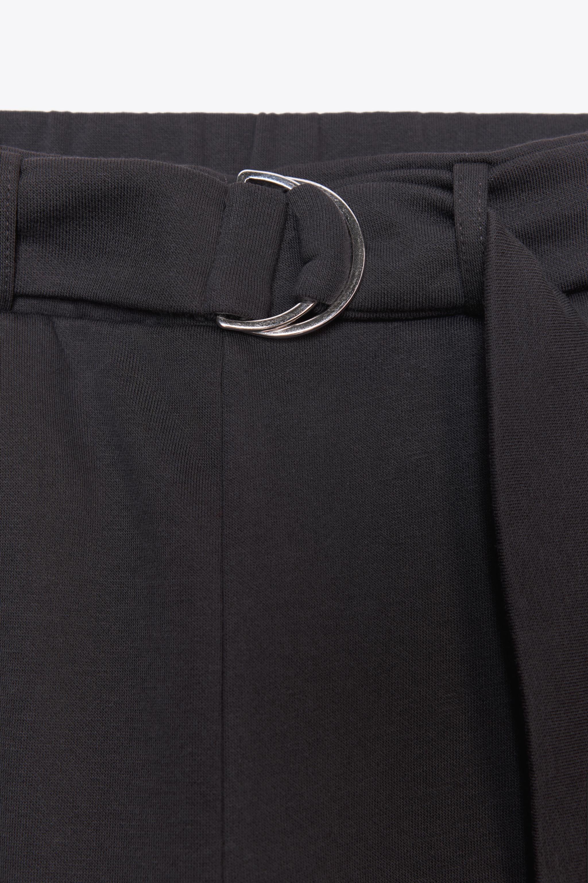 PANTALON BARREL AVEC CEINTURE